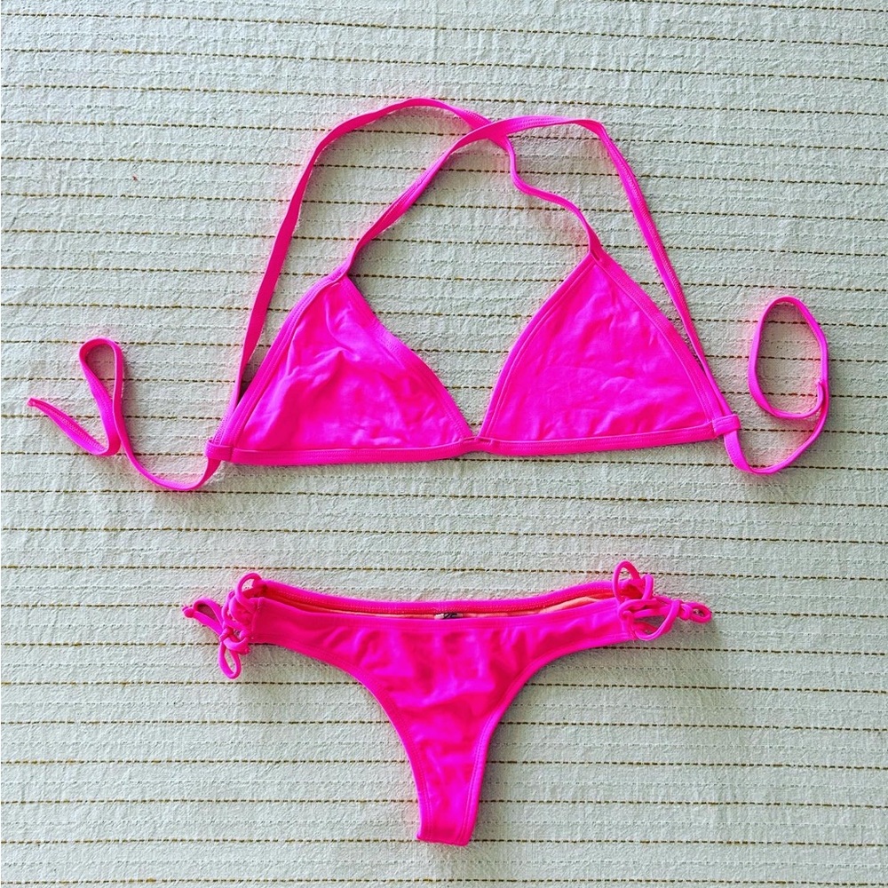 Pakaloha surf bikini set. Neon pink
